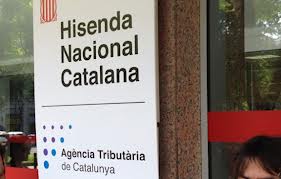 El govern espanyol presenta un contenciós contra l'Ajuntament per exercir la sobirania fiscal.