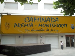 Punt de sortida de la Premià-Montserrat a la plaça de l'Ajuntament
