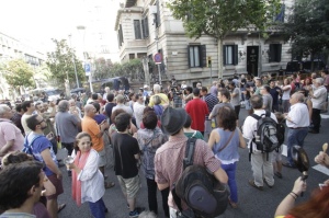 Concentració a Barcelona per demanar la dimissió de Rajoy (foto: ARA)